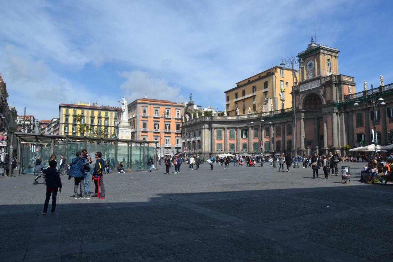 Bed & Breakfast Altera Domus Napoli